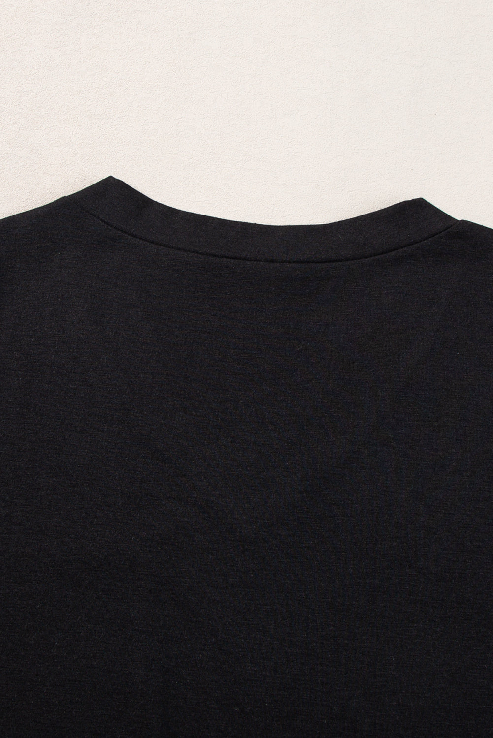 Minimal V Neck Pocket Tee - Black/Grey