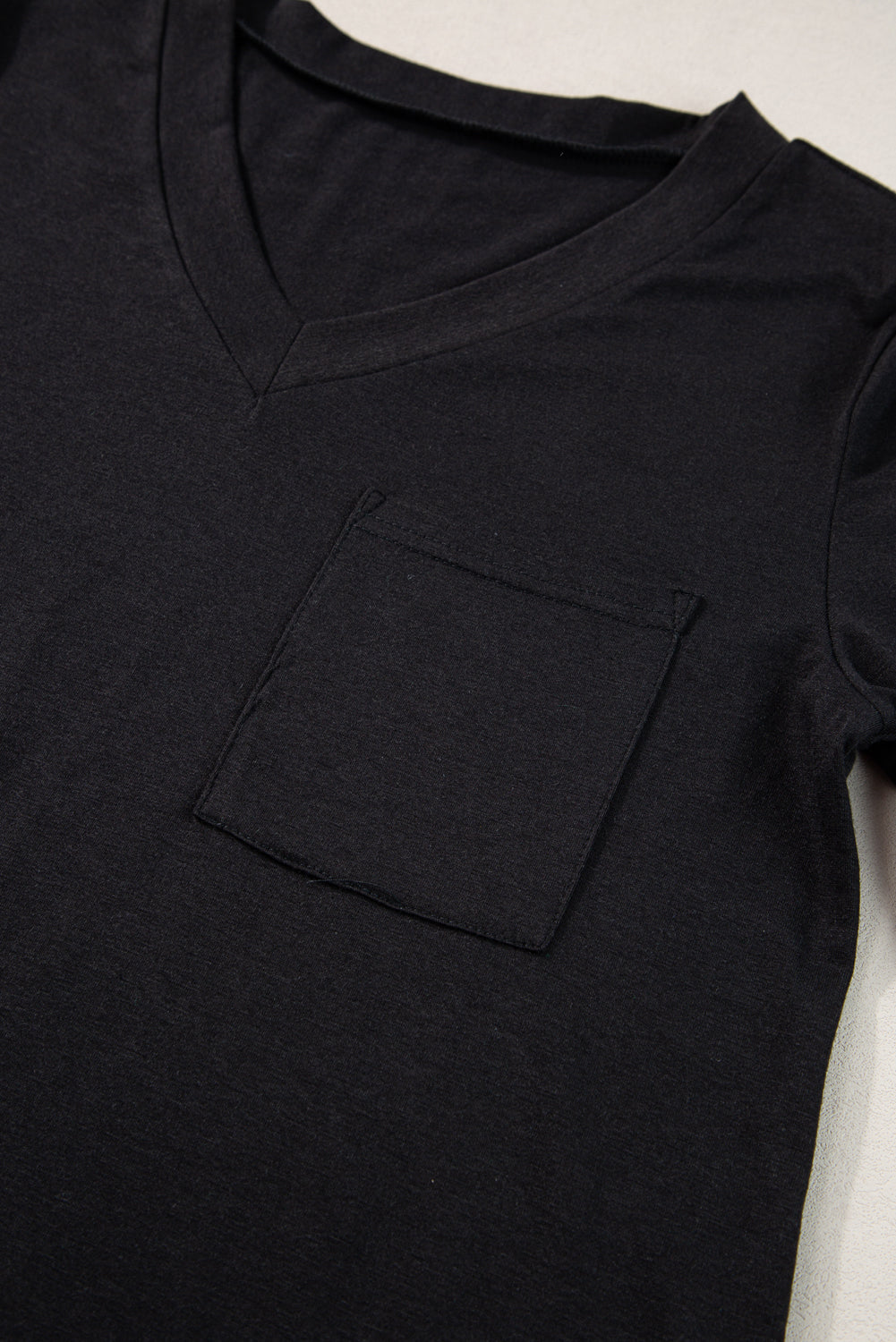 Minimal V Neck Pocket Tee - Black/Grey