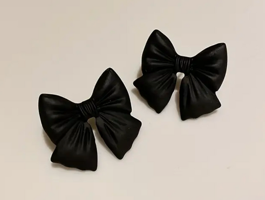 Black Bow Studs